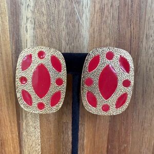 Vintage large red enamel and goldtone abstract clip on earrings